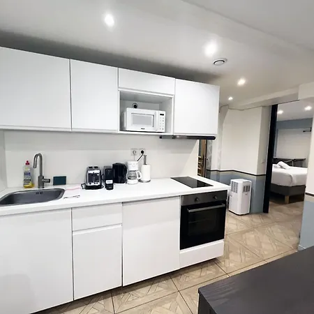 Apartment Urbanflat 86 - Charming 2 Bedrooms In Center Of Paris