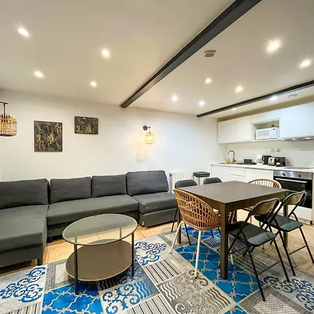 Apartment Urbanflat 86 - Charming 2 Bedrooms In Center Of Paris