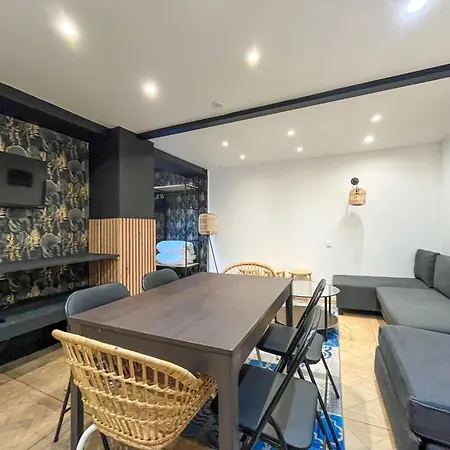 Apartment Urbanflat 86 - Charming 2 Bedrooms In Center Of
